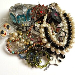 Craft Flawed Lot Jewelry Bag 1.9 lbs Bag #17